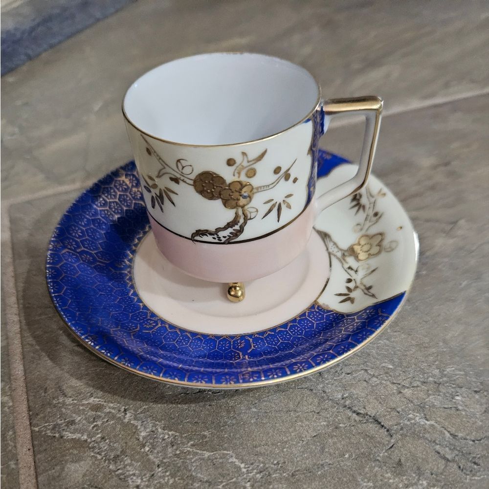 VINTAGE Made in Japan teacup and saucer